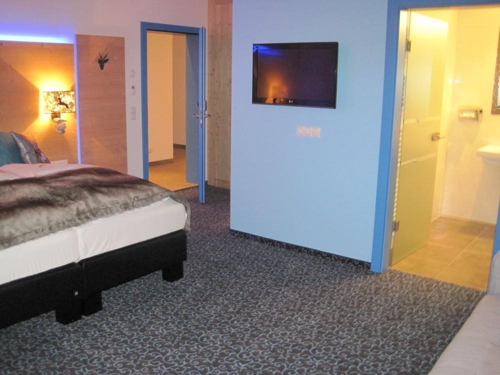 Hotel Harakiri Partyhouse Mayrhofen Zewnętrze zdjęcie